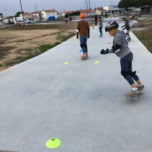 ecole de skate la tranche sur mer (10)